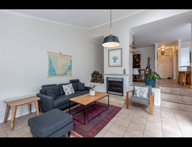 3 BEDROOM SEMI DETACHED RENTED IN SCOTT ESTATE